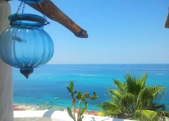 Resort: Lisca Bianca Tropea